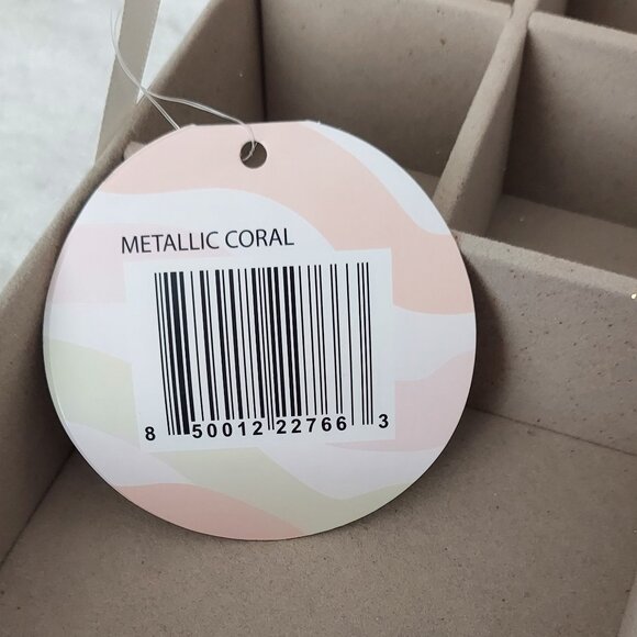 Coral Jewelry Travel Case - Picture 15 of 15